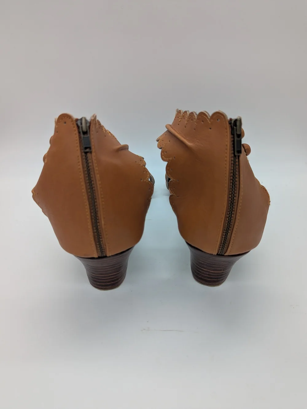 Bali Elf Women's Midsummer Scalloped Leather Sandals Ankle-Strap Wedge Size 10.5